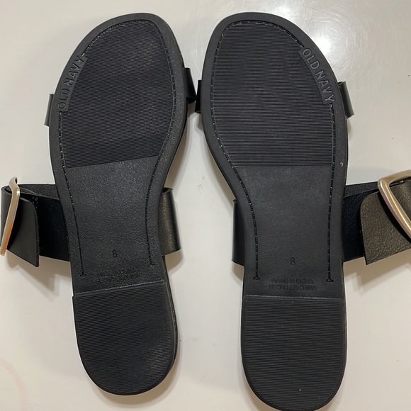 New Old Navy Black sandals - Picture 5 of 5